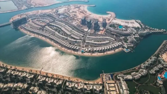 النمو الاستثنائي في معاملات العقارات برأس الخيمة يصل إلى 25000% خلال 7 سنوات