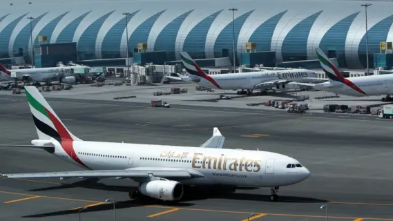 استعدادات مطارات دبي لاستقبال المسافرين خلال عيد الفطر