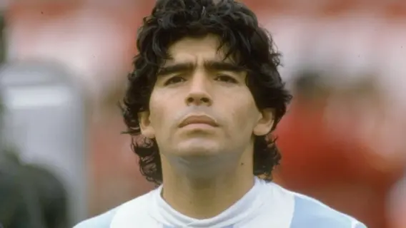 شهادة طبيبين شرعيين تؤكد معاناة مارادونا قبل وفاته