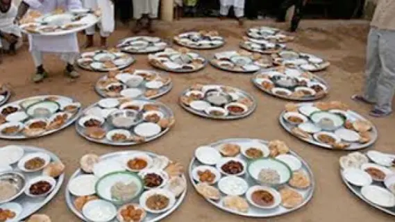 إفطار الصائم: تقليد سوداني يتأصل في دبا الحصن ويعزز التواصل بين الأجيال