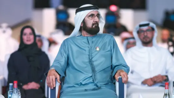 القادة الإماراتيون يستقبلون المهنئين بعيد الفطر المبارك