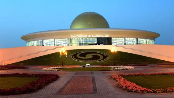 مركز الشارقة الذكي لإدارة مخاطر الطقس يواجه التحديات المناخية