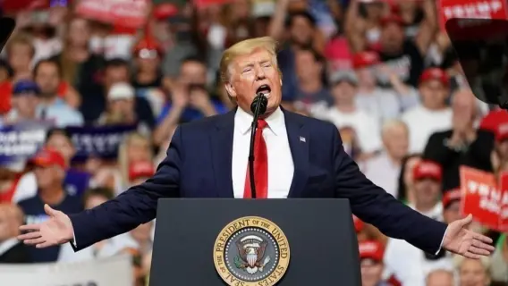 وزير الاقتصاد الألماني يوجه تحذيرًا قويًا للرئيس ترامب: "سنرى من الأقوى في هذه المعركة"