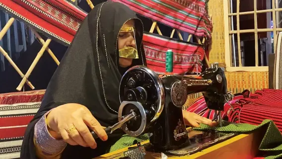 الكرخانة: إرث ثقافي في فن الخياطة والتطريز الإماراتي