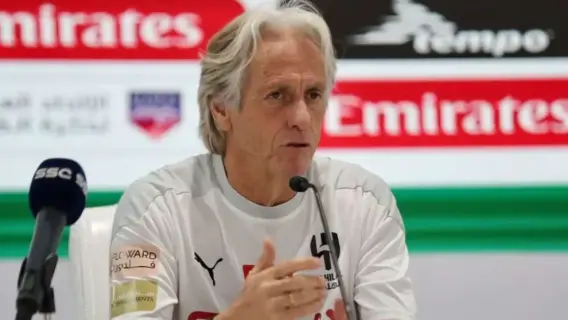 جيسوس يتحمل مسؤولية هزيمة الهلال أمام النصر ويؤكد أهمية التركيز في المباريات المقبلة