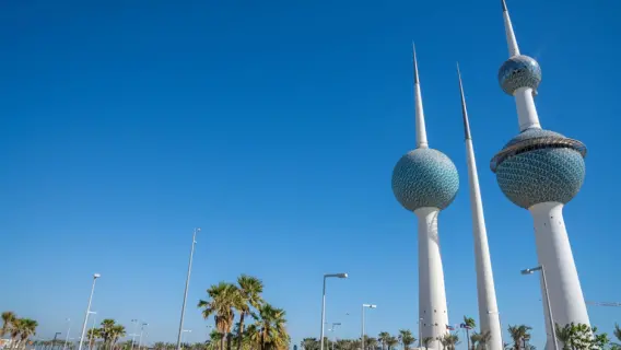 حالة الطقس في الكويت اليوم الخميس: أجواء ربيعية ورياح معتدلة