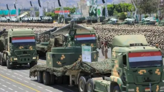 قوات صنعاء تعلن إسقاط طائرة أمريكية وتستهدف حاملتي طائرات في البحر الأحمر