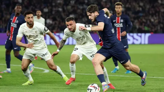 نيس ينهي آمال سان جيرمان في تحقيق الدوري الذهبي