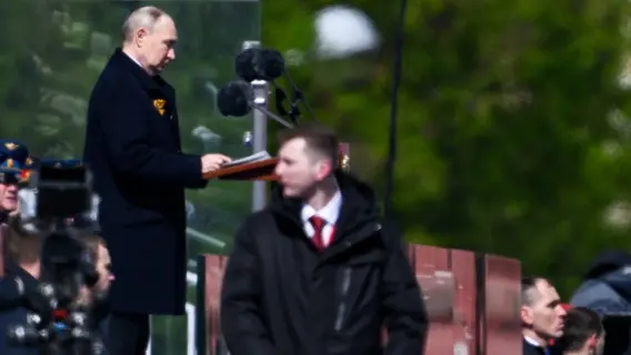 روسيا تهدد بمحو كييف حال قيامها بهجوم يوم النصر