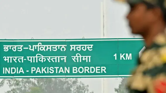 الخارجية الباكستانية تتهم الهند بتمويل الاغتيالات وقطع المياه