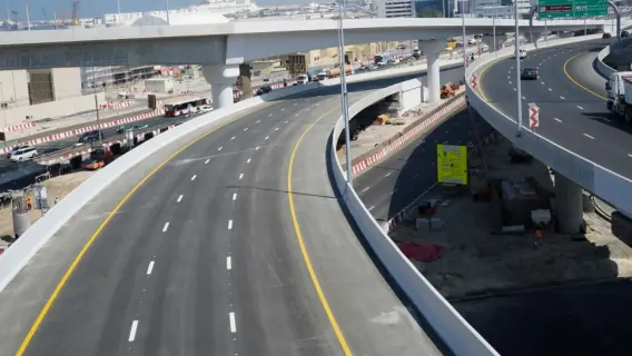 Dubai Enhances Road Safety with Renewal of Markings at 89 Sites