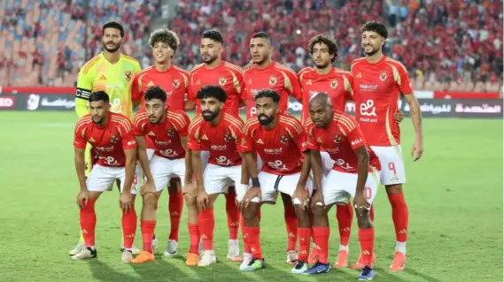 غيابات الأهلي في مواجهة سيراميكا كليوباترا بالدوري المصري