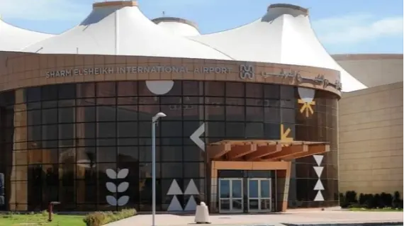 تحقيق في وفاة راكبة كازاخستانية بمطار شرم الشيخ