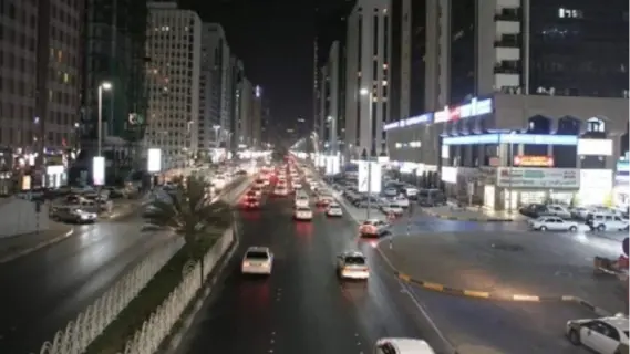 شرطة دبي تنقذ مقيمين بعد تعرضهم لحادث داخل أحد الأنفاق