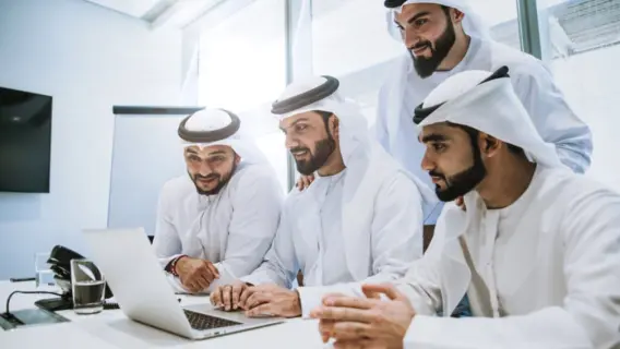 وظائف الإمارات: 9 تخصصات وظيفية متاحة في قطاع التأمين