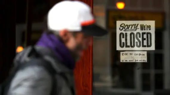 أبوظبي تغلق 3 منشآت غذائية لتهديدها الصحة العامة