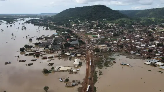 Over 200 Dead, 500 Missing in Catastrophic Nigeria Floods