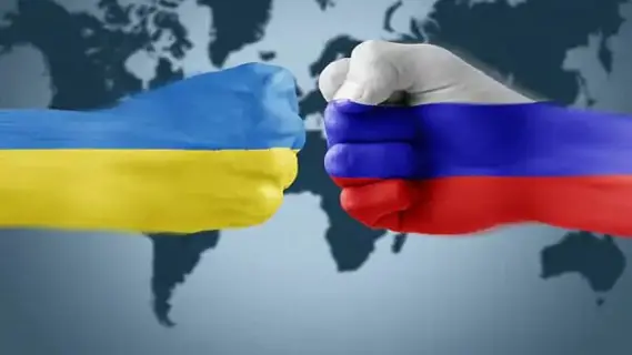 الجيش الأوكراني يعلن تدمير طائرتين في مطار روسي