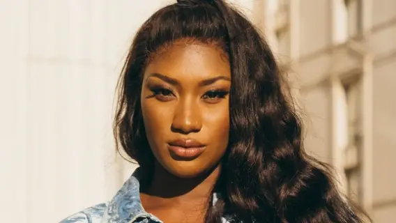 آية ناكامورا: أول فنانة ذات بشرة داكنة في متحف غريفان