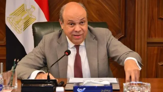وزير الطيران: استقبال 700 طائرة بعد غلق الأجواء المجاورة