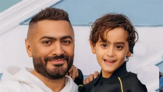 تحسن الحالة الصحية لآدم نجل الفنان تامر حسني بعد أزمة صحية