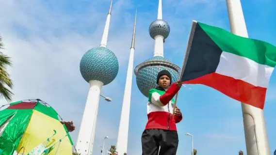 الكويت تحتفل بالذكرى ال64 لاستقلالها ومرحلة الدولة الحديثة