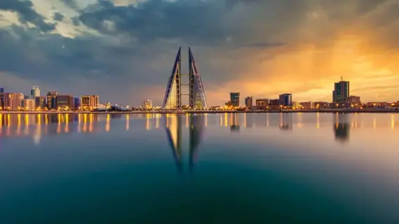 تفعيل العمل عن بُعد في البحرين بنسبة 70% بسبب الأوضاع الإقليمية