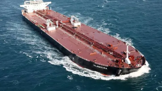 انفجار في ناقلة نفط تتجه إلى جبل طارق بسواحل ليبيا