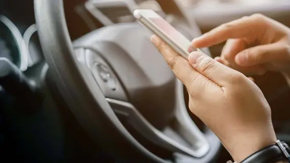 كيفية تجديد ملكية المركبة بسهولة عبر تطبيق وزارة الداخلية