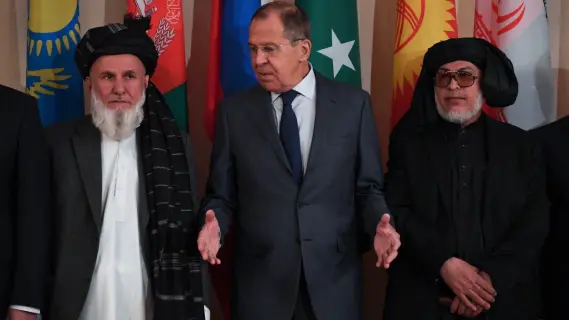 روسيا تعترف بحكومة طالبان بقبول اعتماد السفير الجديد