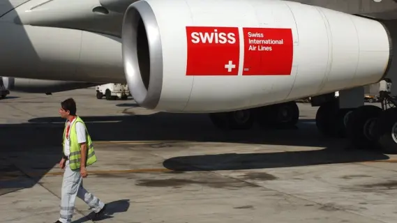 هبوط اضطراري لطائرة سويسرية في ألمانيا بسبب دخان