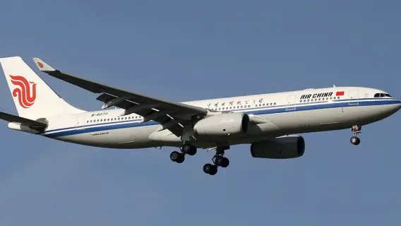 طيران إير تشاينا يفتتح أولى رحلاته إلى مطار القاهرة