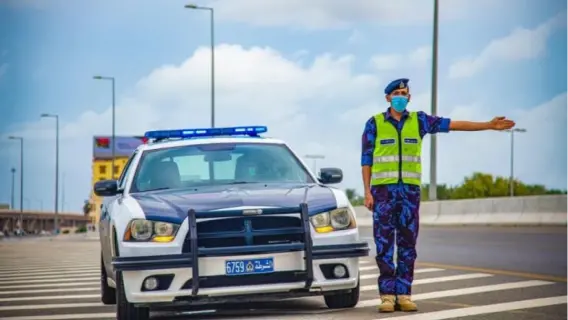 حادث مأساوي في سلطنة عُمان يودي بحياة 3 إماراتيين ويصيب 11 آخرين بينهم أطفال