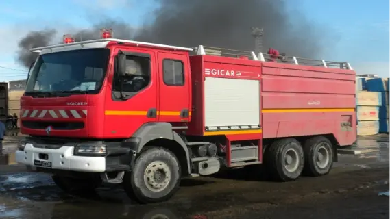 مصر: الحماية المدنية تتصدى لحريق بمول سيراميكا في أكتوبر