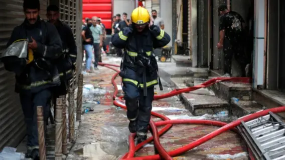 العراق: حريق مروع في مركز تجاري بالكوت يتسبب في مقتل وإصابة العشرات