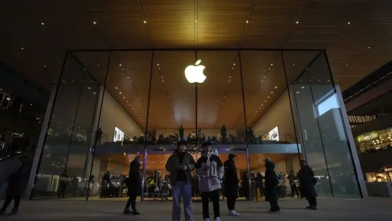 توسع "أبل" في السعودية بإطلاق متجر إلكتروني بالعربية