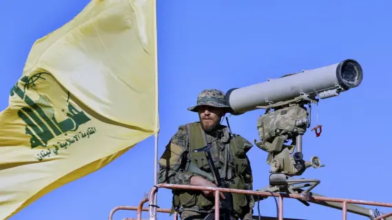 حزب الله يقصف موقع المالكية ويشن هجمات بالطائرات المسيرة على إسرائيل