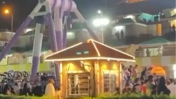 حادث مروع في منتزه الجبل الأخضر بالسعودية: سقوط لعبة وإصابة 23 شخصًا