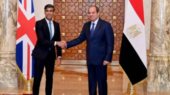 الرئيس السيسي يتلقى اتصالاً هاتفياً من رئيس وزراء بريطانيا