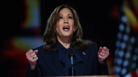 المرشحة الرئاسية "كامالا هاريس" تتعهد بإنجاز اتفاق وقف إطلاق النار في غزة