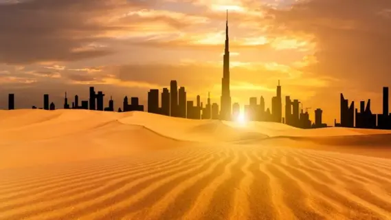 Hot Weather and Active Winds in the UAE Today, August 7