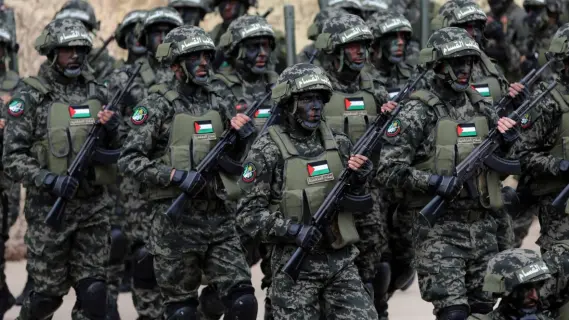 حماس تعرض الإفراج عن المحتجزين مقابل إنهاء الحرب وانسحاب الاحتلال