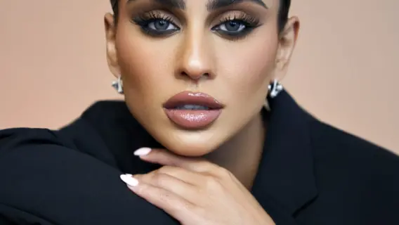 تفاصيل زفاف يمنى خوري الأسطوري: أزياء فاخرة وفنانون عالميون