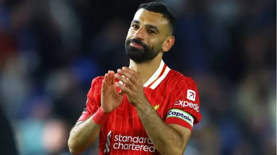 محمد صلاح يقود ليفربول أمام كريستال بالاس في الدرع الخيرية