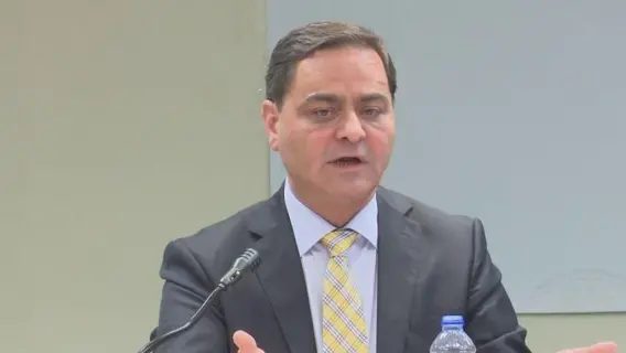 سمير حليلة يبدي استعداده لتولي حكم غزة بالتوافق العربي