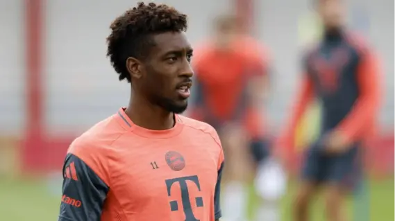 كومان ينضم إلى نادي النصر بعقد يمتد حتى 2028