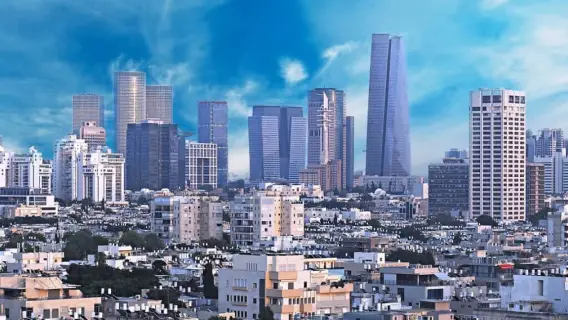 تل أبيب تشهد إضراباً واسعاً للضغط من أجل صفقة تبادل ووقف الحرب