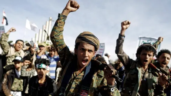 خطباء مساجد في اليمن ينتقدون حزب صالح بتوجيه حوثي