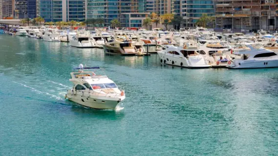 Dubai Launches New Licensing Service for Visiting Boat Owners