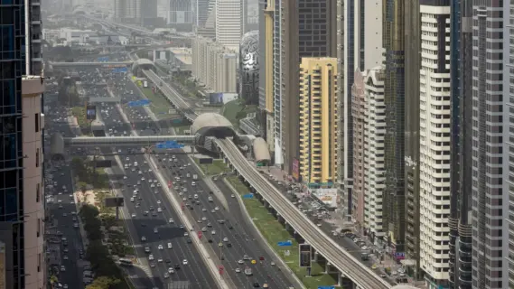 Dubai Cautions Firms on Excessive Villa Construction Expenses